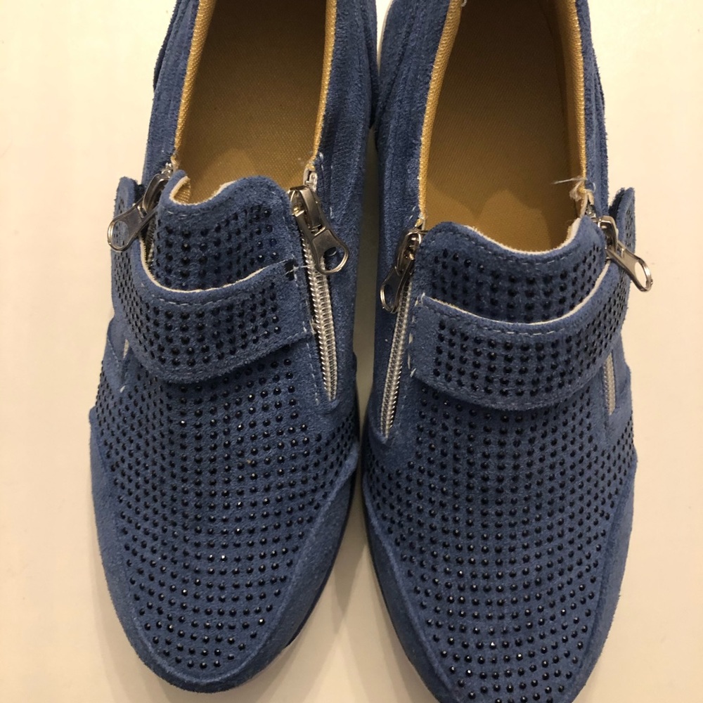 Ladies double zipper rhinestone sneakers